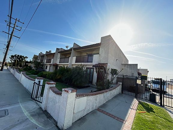 2nd image of 17433 Virginia Ave Unit L