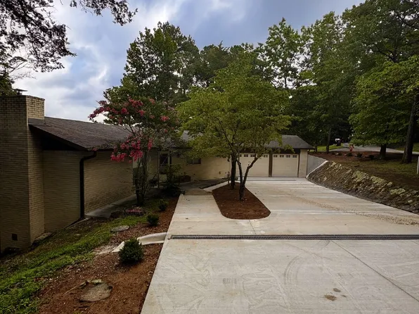 15344 Dutchmans Dr, Rogers, AR 72756