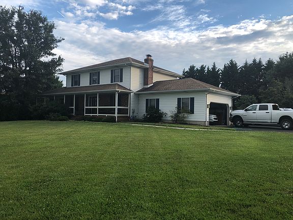 2nd image of 421 Hope Dr