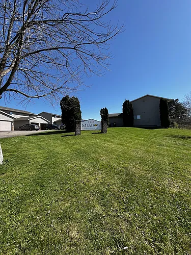 3121 Oak Knoll Dr Photo 1