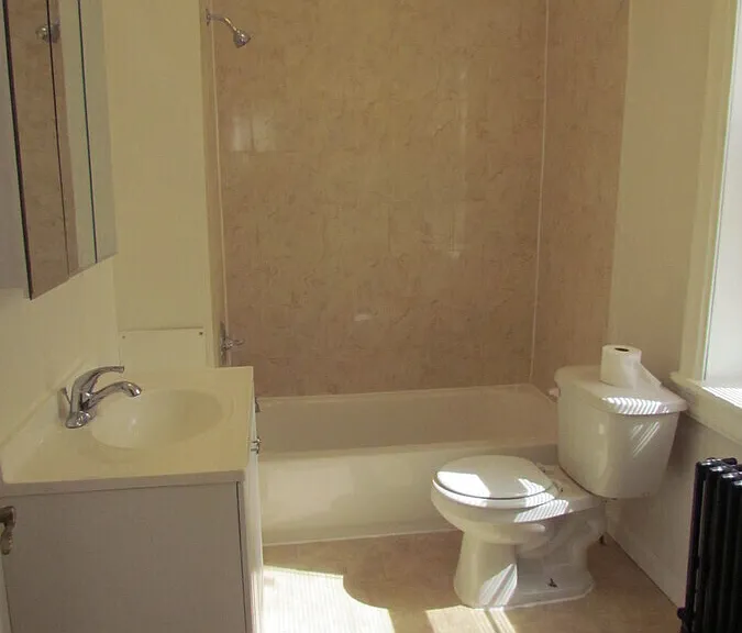 5029 Cedar Ave #2F — Photo 9