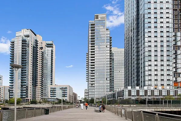 Rented by Keller Williams NYC | media 35