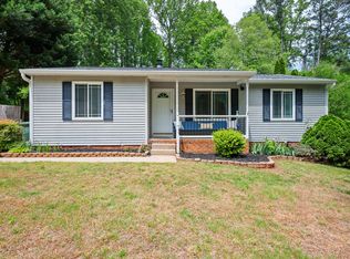 307 Indigo Dr, Cary, NC 27513