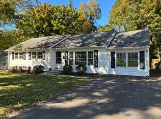 26 Harvard St, Red Bank, NJ 07701