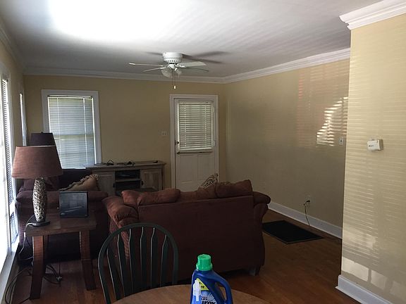 3rd image of 3325 Central Ave