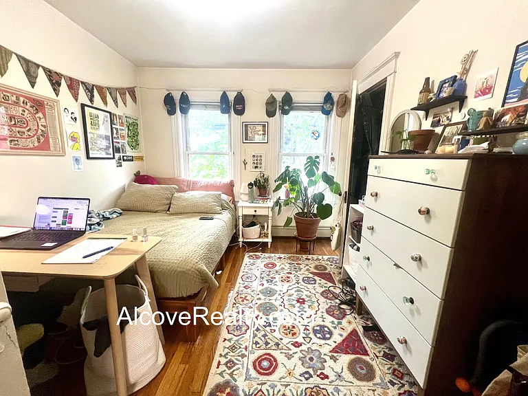 21-3 Sartwell Ave — Photo 18