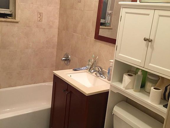 2nd image of 3291 46th St #2