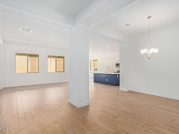 2nd image of 21142 W CAMBRIDGE Avenue