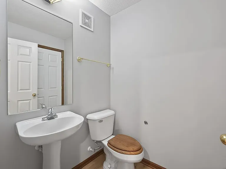 21126 Belgian Ln — Photo 18
