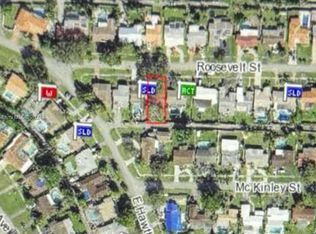 4406 Roosevelt St, Hollywood, FL 33021