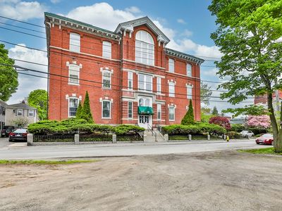 35 Flint St APT 209, Salem, MA, 01970