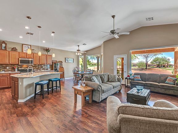 4th image of 6405 S Palo Blanco Dr