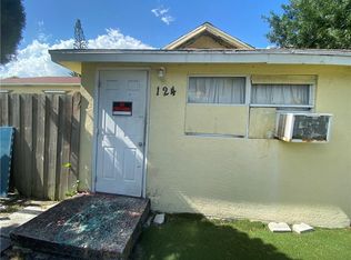 124 W 16th St, Riviera Beach, FL 33404