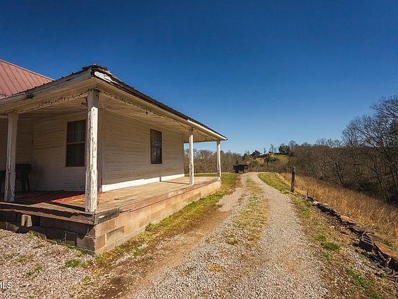 4th image of 179A Sutton Hollow Rd