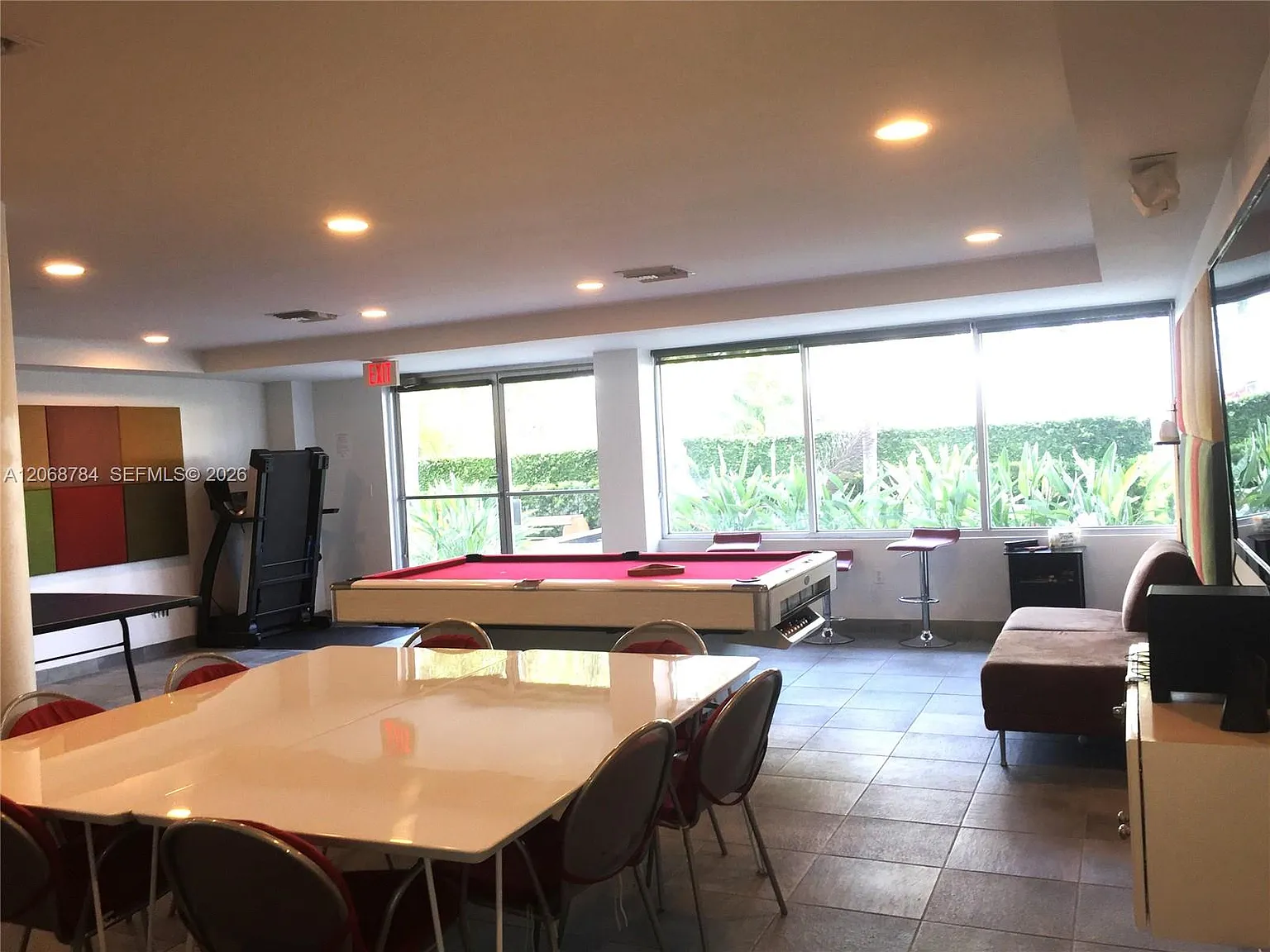 The Park Gardens Condo — Photo 4