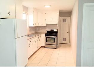 1003 12th St APT 5, Oakland, CA 94607