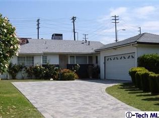 19709 Gresham St, Northridge, CA 91324