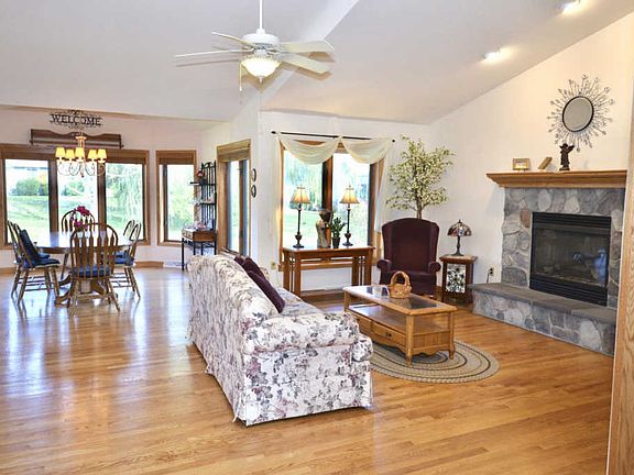 4th image of 11038 W Heritage Dr