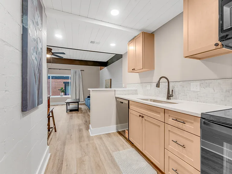 Terrace Heights Apartments — Photo 48