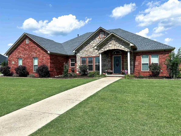 8 Abbie Dr, Vilonia, AR 72173