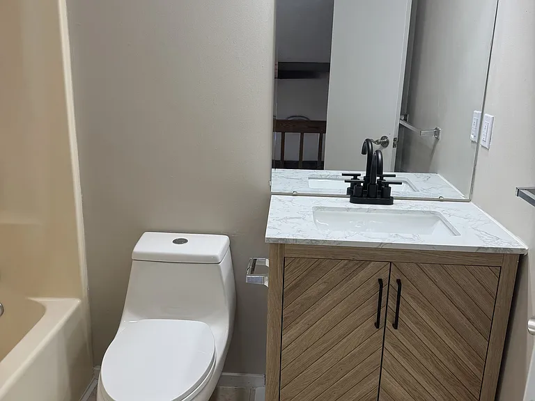 5 Brookside Ln #10 — Photo 10