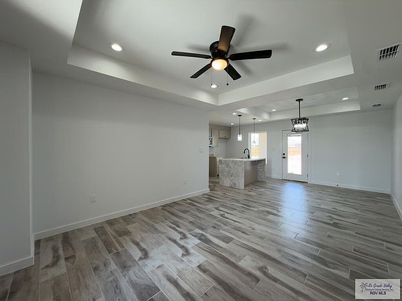 3rd image of 442 Alfonso Mata Rd