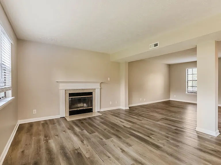 6722 Foxfire Dr — Photo 5