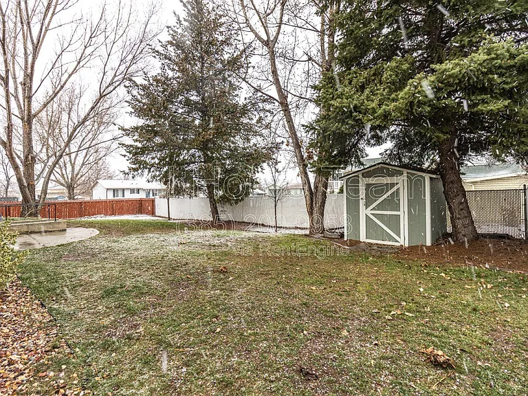 2205 N 1100 W — Photo 26