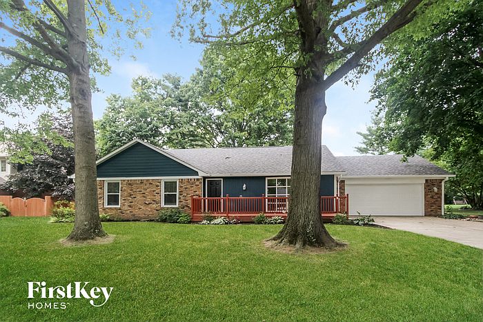 1st image of 874 Sleepy Hollow Pl