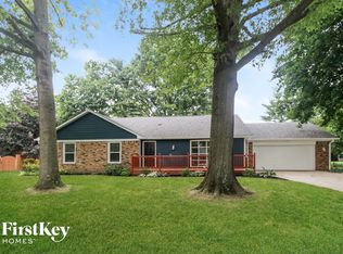 874 Sleepy Hollow Pl, Greenwood, IN 46142
