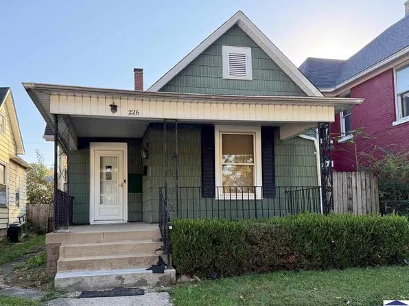 226 S 15th St, Terre Haute, IN 47807