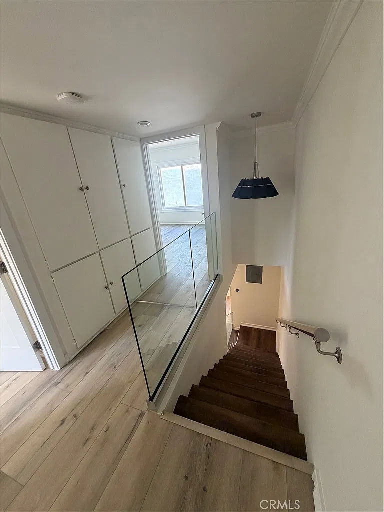 2 bed, 1539 sqft, $4,200 — Photo 3
