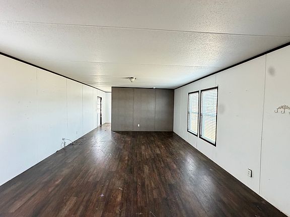 4th image of 470 Culver Rd