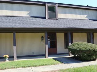 1590 Jacqueline Ct, Columbus, OH 43232