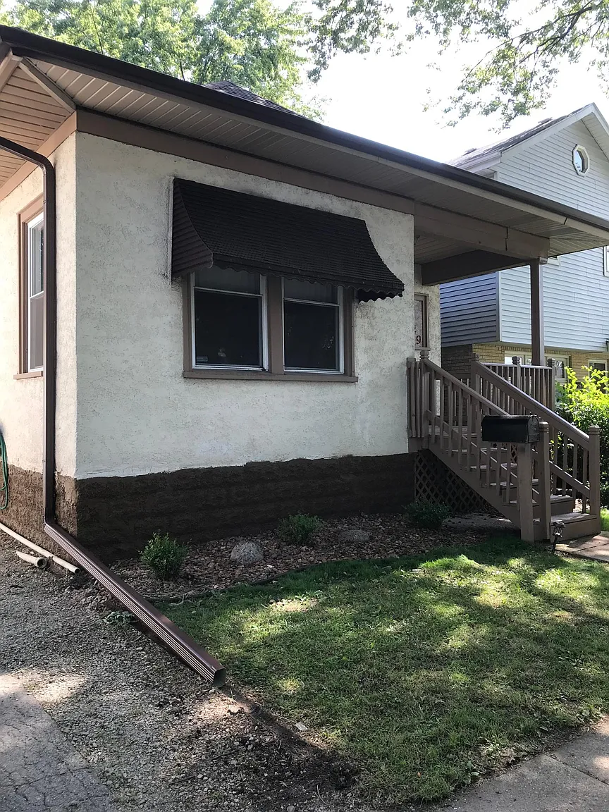 2629 Grunewald St photo 1
