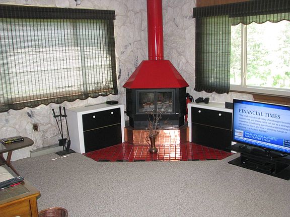 4th image of 92 Maplewood Ave #78.19-2-50