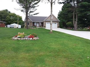 4992 Lakeshore Rd, Lexington, MI 48450