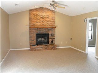 3rd image of 5513 Pine Hill Dr