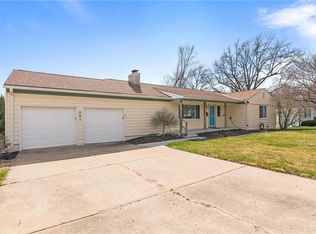 905 W 97th Ter, Kansas City, MO 64114