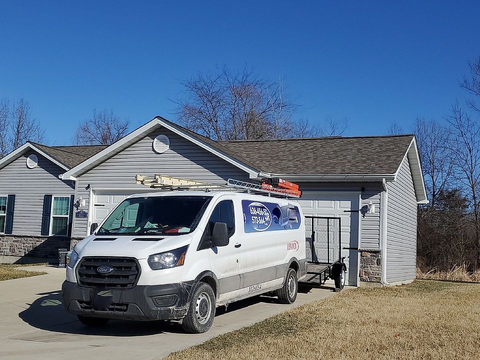 2nd image of 117 Linder Ln