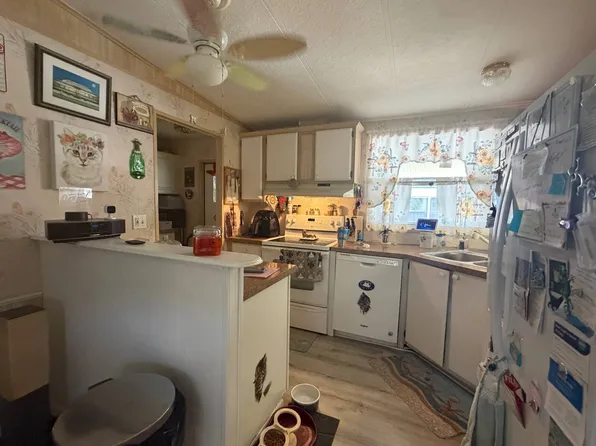 247 Caviller Ct, North Fort Myers, FL 33917