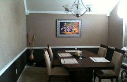 2nd image of 1043 Essex Dr