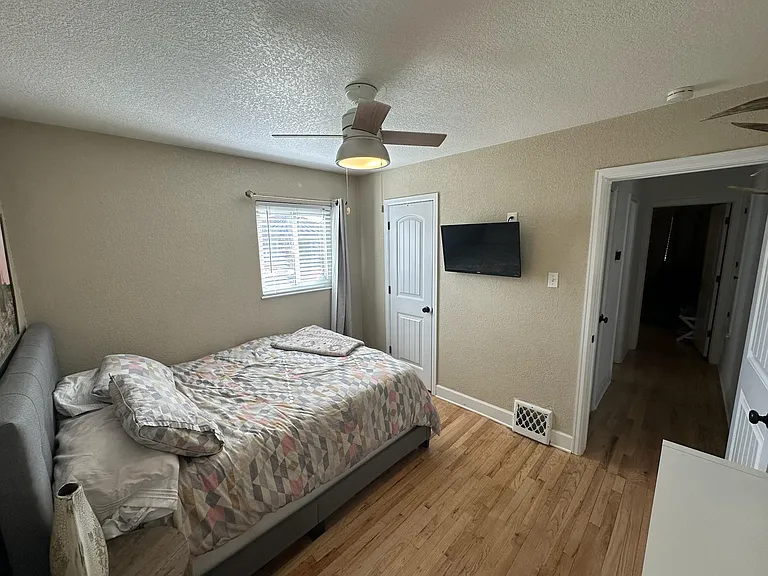 3520 Magnolia St — Photo 16