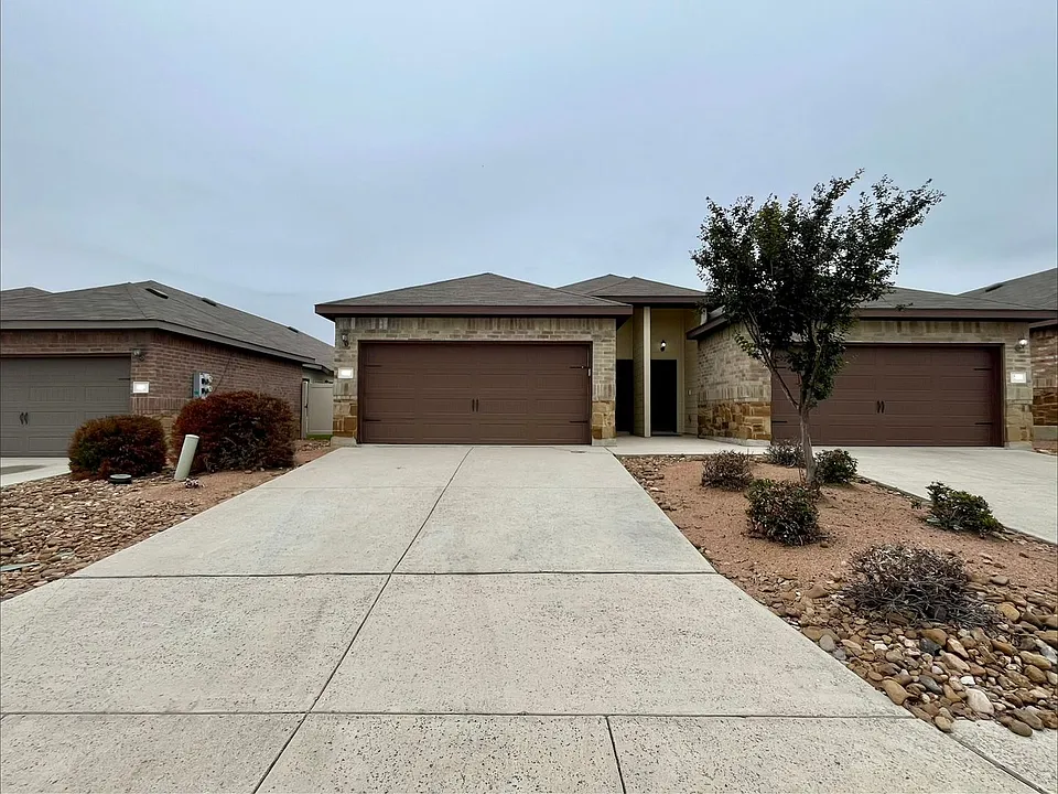 206 Ragsdale Way