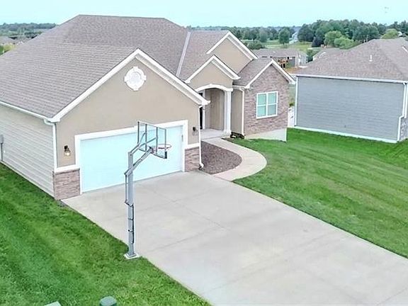 2nd image of 13944 Indian Ridge Rd