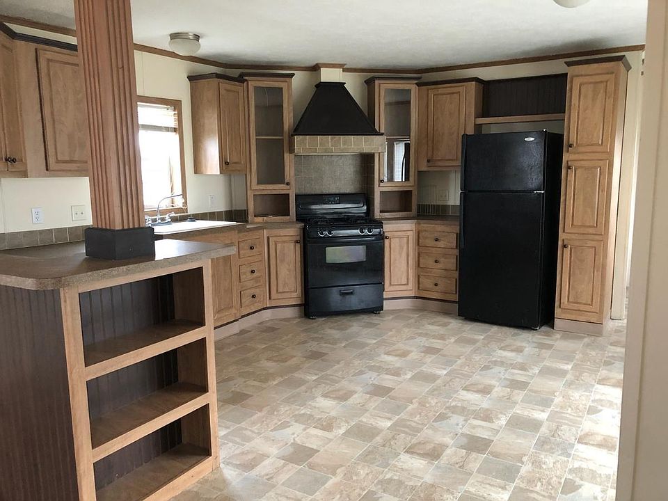 2nd image of 5501 Grosvenor Rd