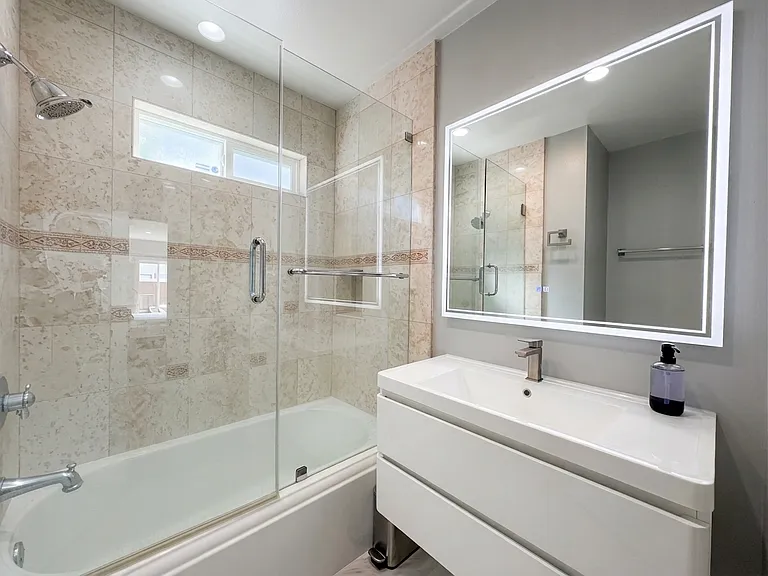 2062 Leon Dr — Photo 10