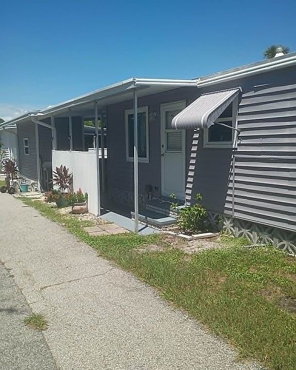 1st image of 902 Inagua W