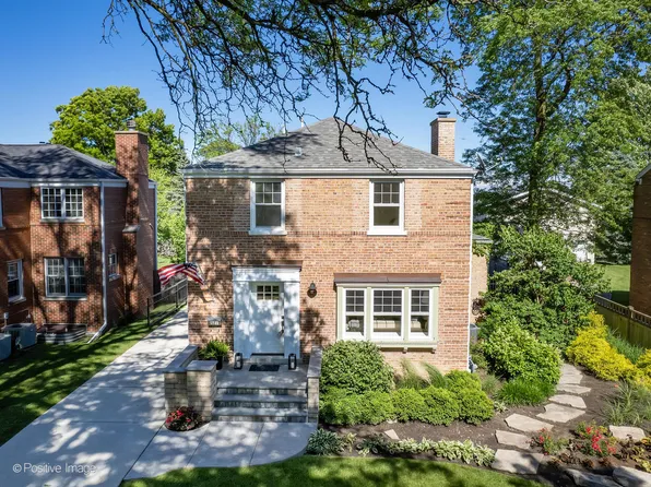 521 S 10th Ave, La Grange, IL 60525