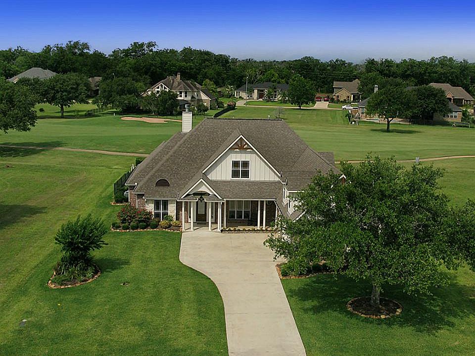 1st image of 4203 Wentworth Dr